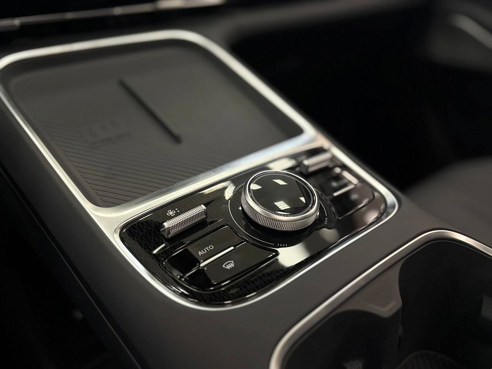Geely EX5 Гибрид Макс EM-i, серый
