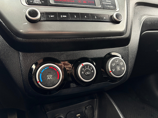 Kia Rio Comfort Аудио, 2016 года, пробег 156455 км