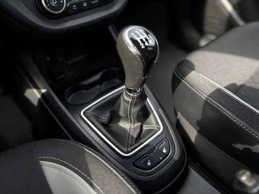 Lada (ВАЗ) Vesta Luxe, 2019 года, пробег 113000 км