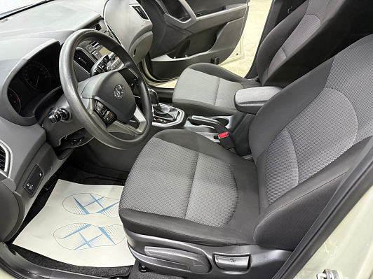 Hyundai Creta Active + Winter + Light 2019, 2019 года, пробег 112160 км
