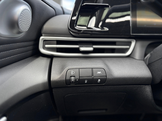 Hyundai Elantra Premium Edition, 2021 года, пробег 18993 км