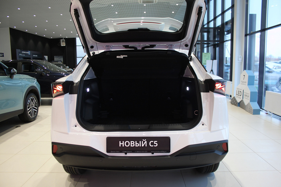 Omoda C5 Драйв, белый