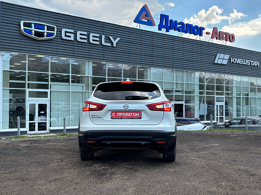 Nissan Qashqai SE+, 2017 года, пробег 124748 км