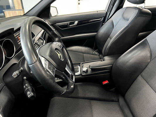 Mercedes-Benz C-Класс, 2011 года, пробег 217000 км