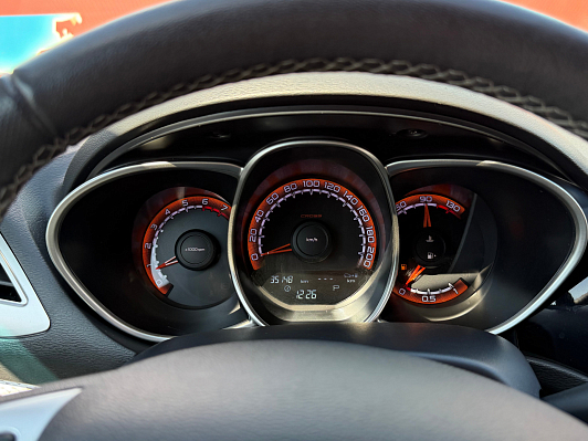 Lada (ВАЗ) Vesta Luxe, 2020 года, пробег 34500 км