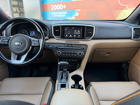 Kia Sportage Prestige, 2018 года, пробег 120400 км