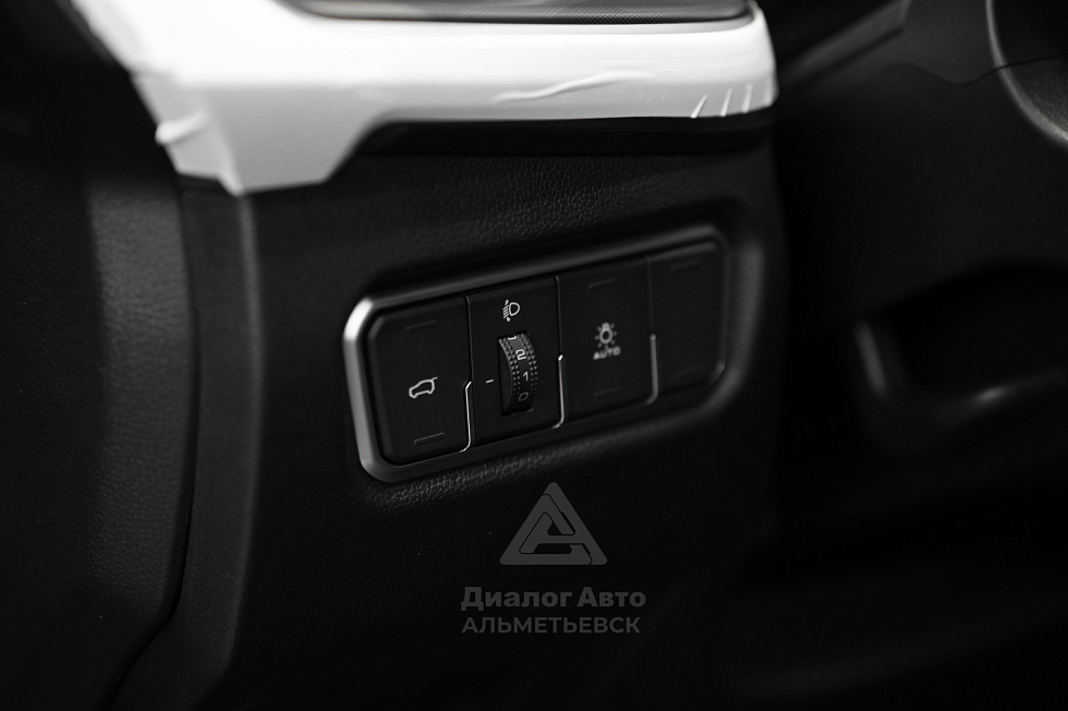 Haval F7x Премиум, черный