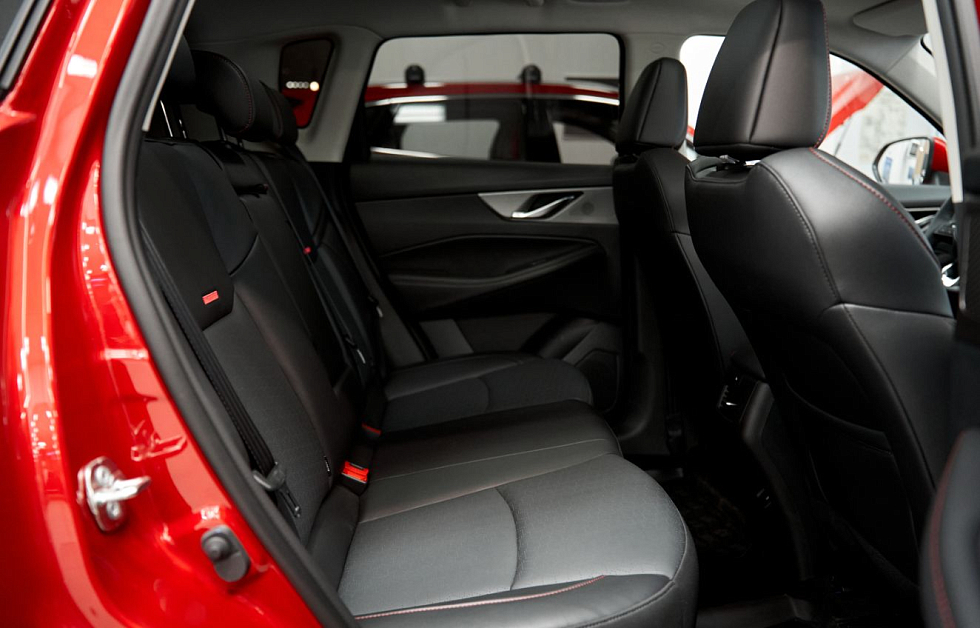 Changan CS35 Plus Техно, красный