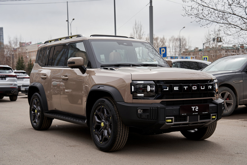 Jetour T2 Премиум, коричневый