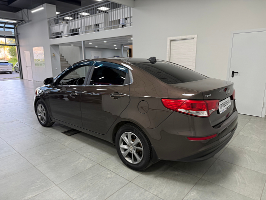 Kia Rio Prestige, 2015 года, пробег 169000 км