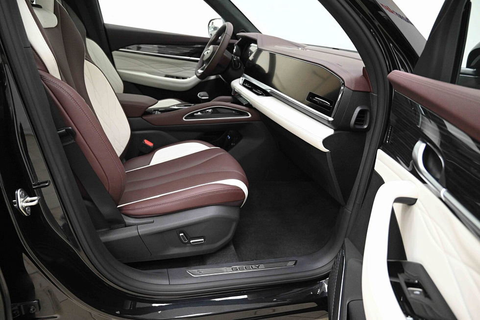 Geely Monjaro Exclusive (2023-2025), черный