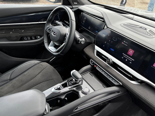 Geely Monjaro Flagship (2023-2025), 2024 года, пробег 55707 км