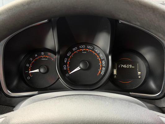 Lada (ВАЗ) XRAY Classic, 2019 года, пробег 174582 км