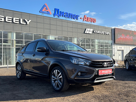 Lada (ВАЗ) Vesta Luxe Multimedia, 2019 года, пробег 88910 км