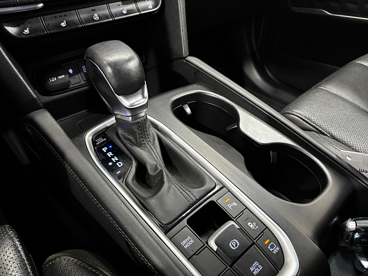 Hyundai Santa Fe High-Tech, 2019 года, пробег 118804 км