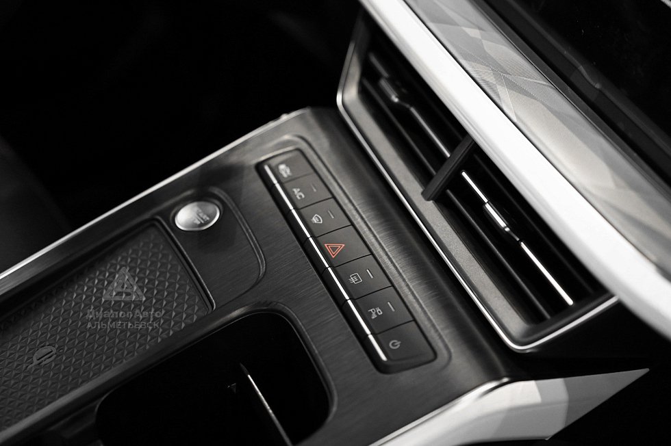 Haval F7x Премиум, черный