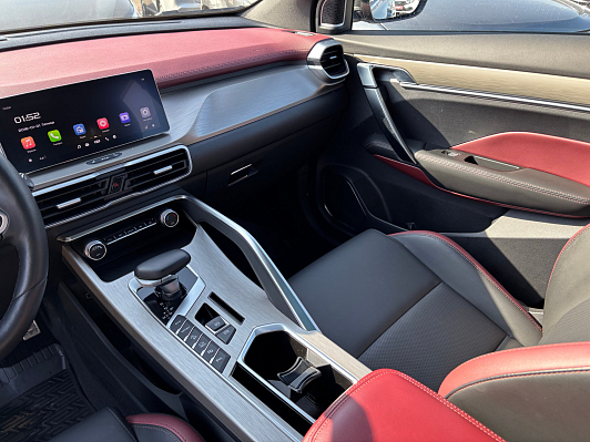 Geely Coolray Flagship, 2023 года, пробег 32200 км