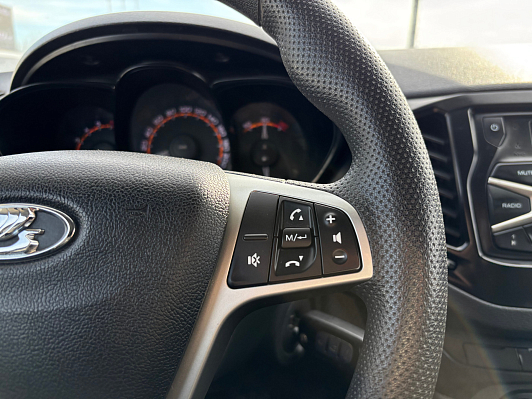 Lada (ВАЗ) Vesta Comfort, 2020 года, пробег 83218 км