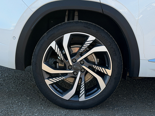 Geely Monjaro Flagship, 2024 года, пробег 38300 км