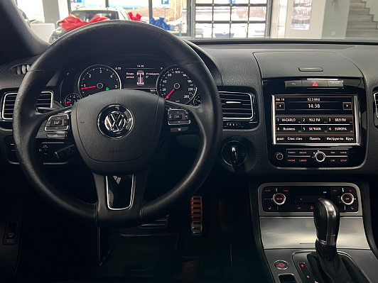 Volkswagen Touareg, 2014 года, пробег 240089 км