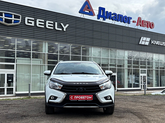 Lada (ВАЗ) Vesta Luxe, 2019 года, пробег 113000 км