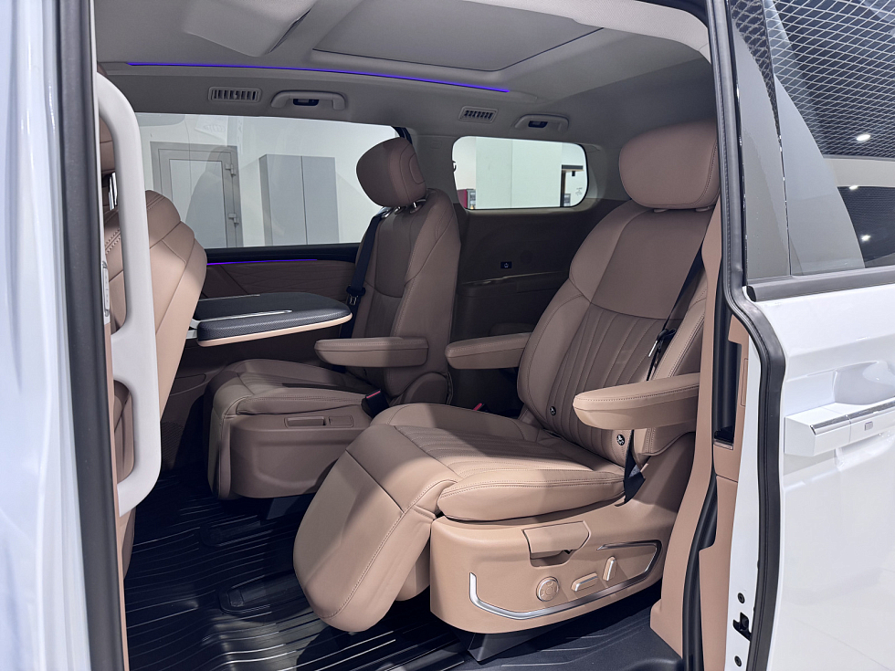 JAC RF8 Флагшип, белый