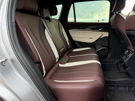 Geely Monjaro Flagship (2023-2025), 2024 года, пробег 9200 км