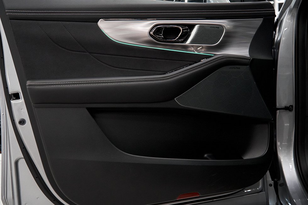 GAC GS8 GX Premium, серебряный
