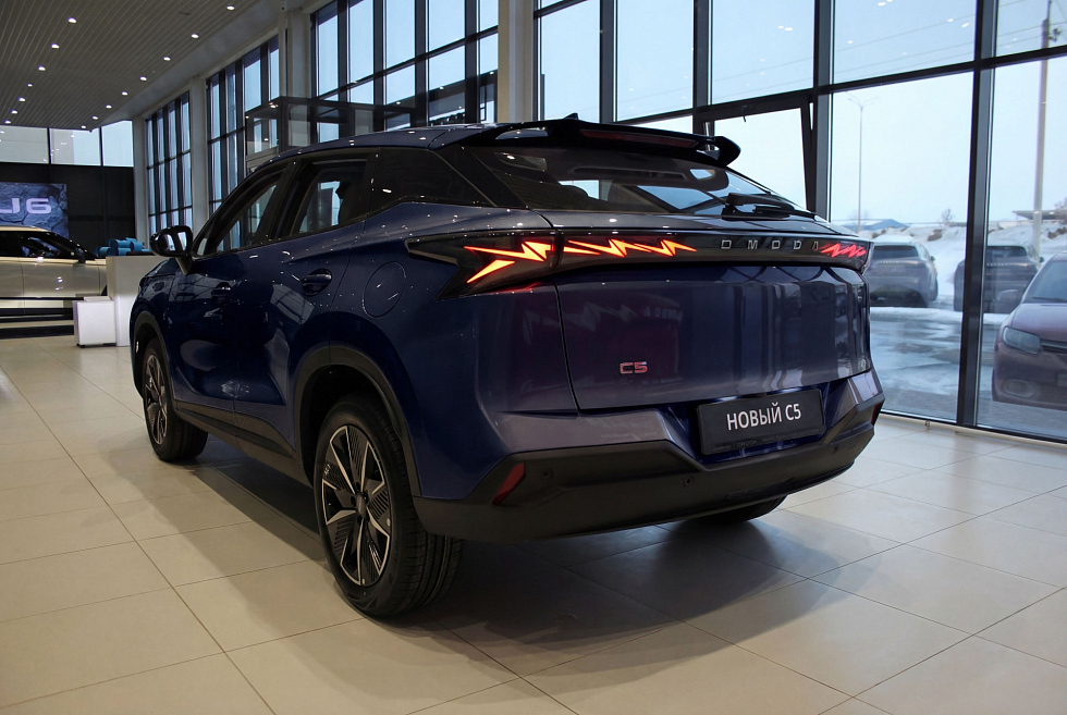 Omoda C5 Драйв, черный