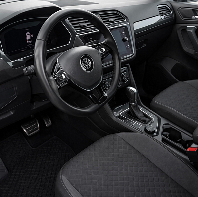 Volkswagen Tiguan, 2018 года, пробег 98031 км