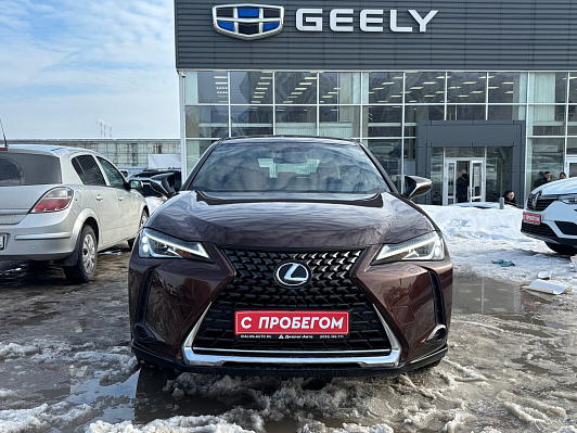 Lexus UX #live, 2019 года, пробег 116848 км