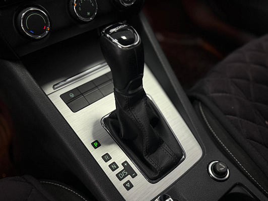 Skoda Octavia Hockey Edition, 2017 года, пробег 123061 км