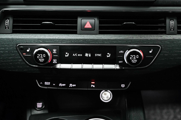 Audi A4 Advance, 2016 года, пробег 185000 км