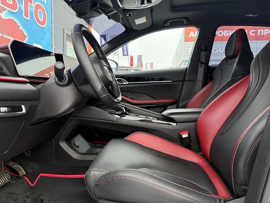 Geely Coolray, 2023 года, пробег 45342 км