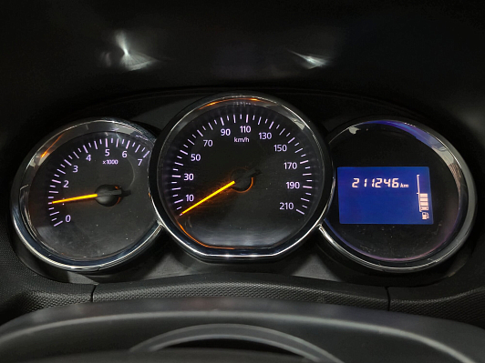 Renault Duster Life, 2016 года, пробег 211240 км