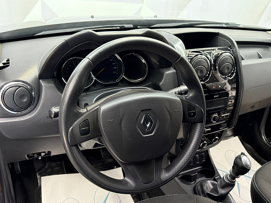 Renault Duster Dakar Edition, 2017 года, пробег 189442 км