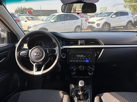 Kia Rio Luxe, 2018 года, пробег 114338 км