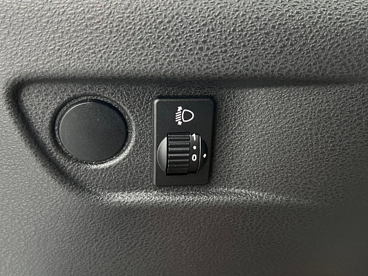 Lada (ВАЗ) Vesta Comfort, 2019 года, пробег 99000 км