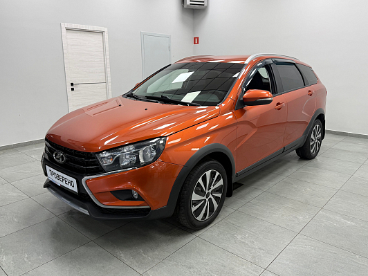 Lada (ВАЗ) Vesta Luxe Multimedia (2017-2019), 2018 года, пробег 118992 км
