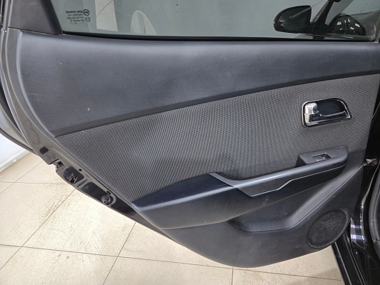 Kia Rio, 2012 года, пробег 211519 км