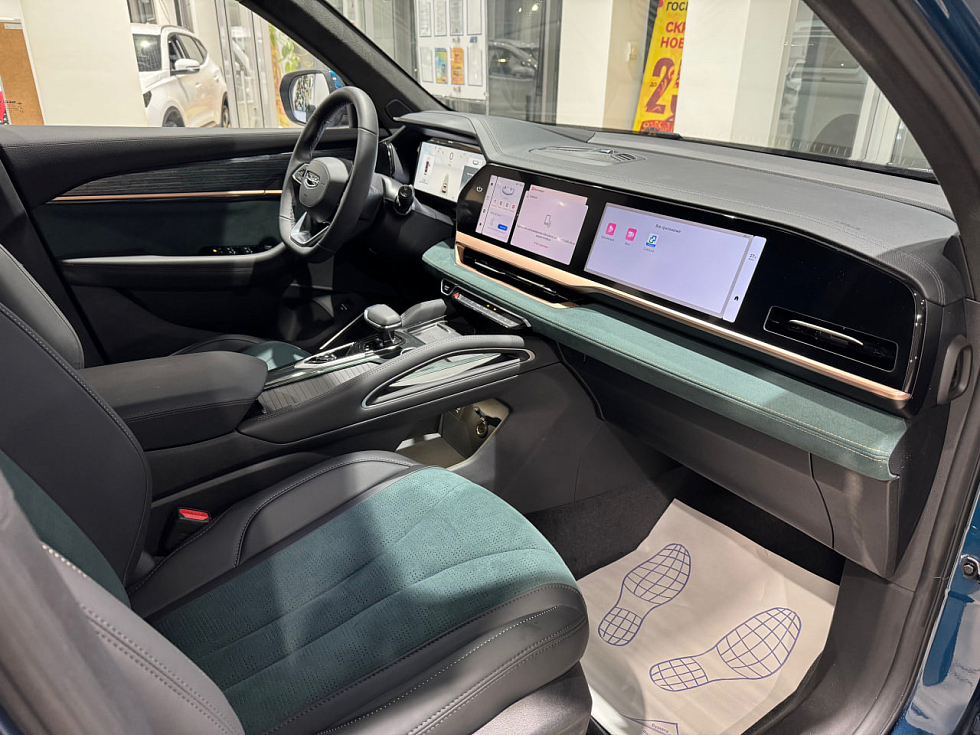 Geely Monjaro Exclusive (2023-2025), синий