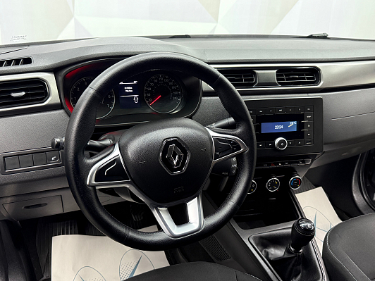 Renault Arkana Life, 2019 года, пробег 61110 км
