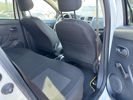 Renault Sandero Stepway Drive, 2019 года, пробег 112500 км