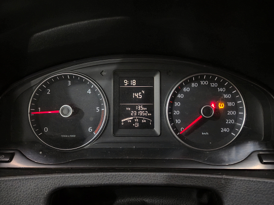 Volkswagen Caravelle, 2013 года, пробег 231960 км
