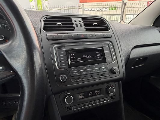 Volkswagen Polo Trendline, 2017 года, пробег 113930 км