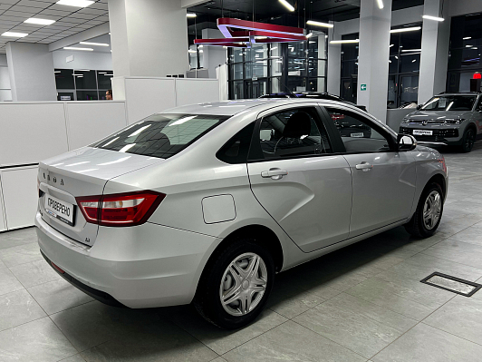 Lada (ВАЗ) Vesta Comfort, 2019 года, пробег 137000 км