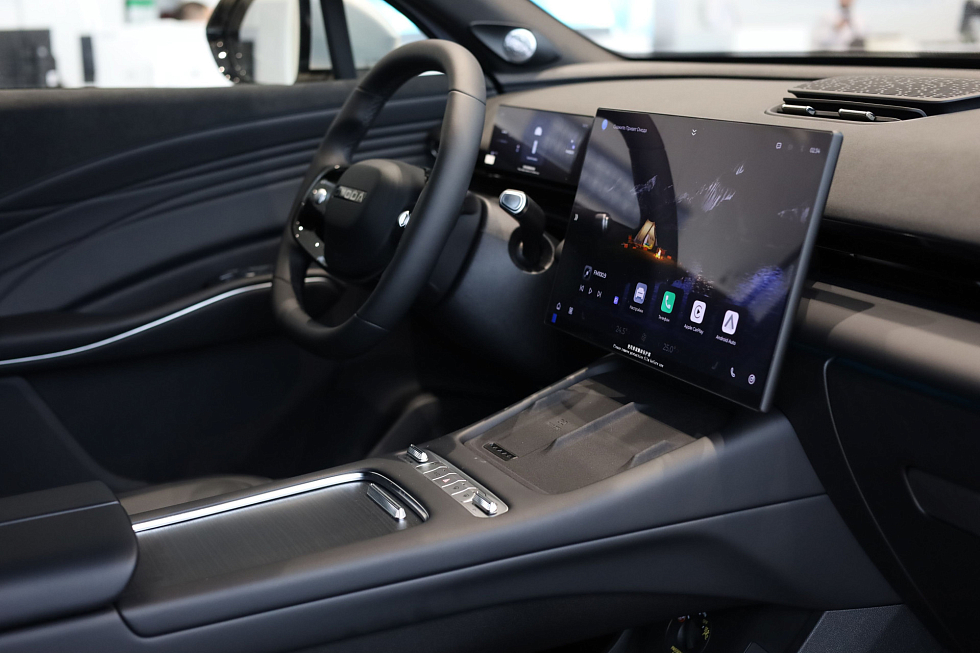 Omoda C7 , серебряный