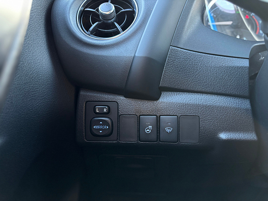 Toyota Corolla, 2016 года, пробег 93000 км