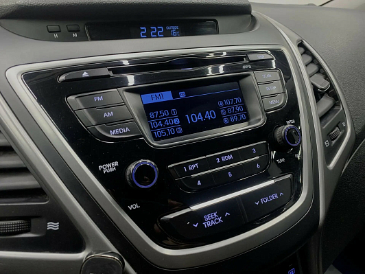 Hyundai Elantra, 2015 года, пробег 214634 км