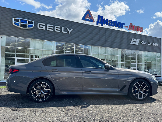 BMW 5 серии 530d xDrive M Sport Plus Edition 21, 2020 года, пробег 107654 км